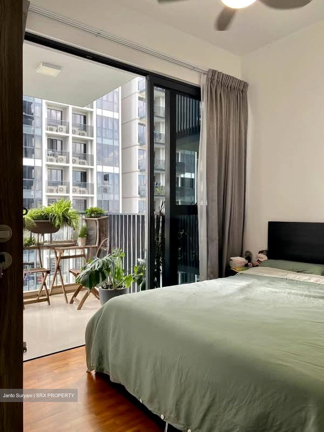 Sky Vue (D20), Condominium #558817931